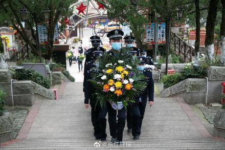 “吴用”敬礼！40年前他连中四枪仍将歹徒当场击毙
